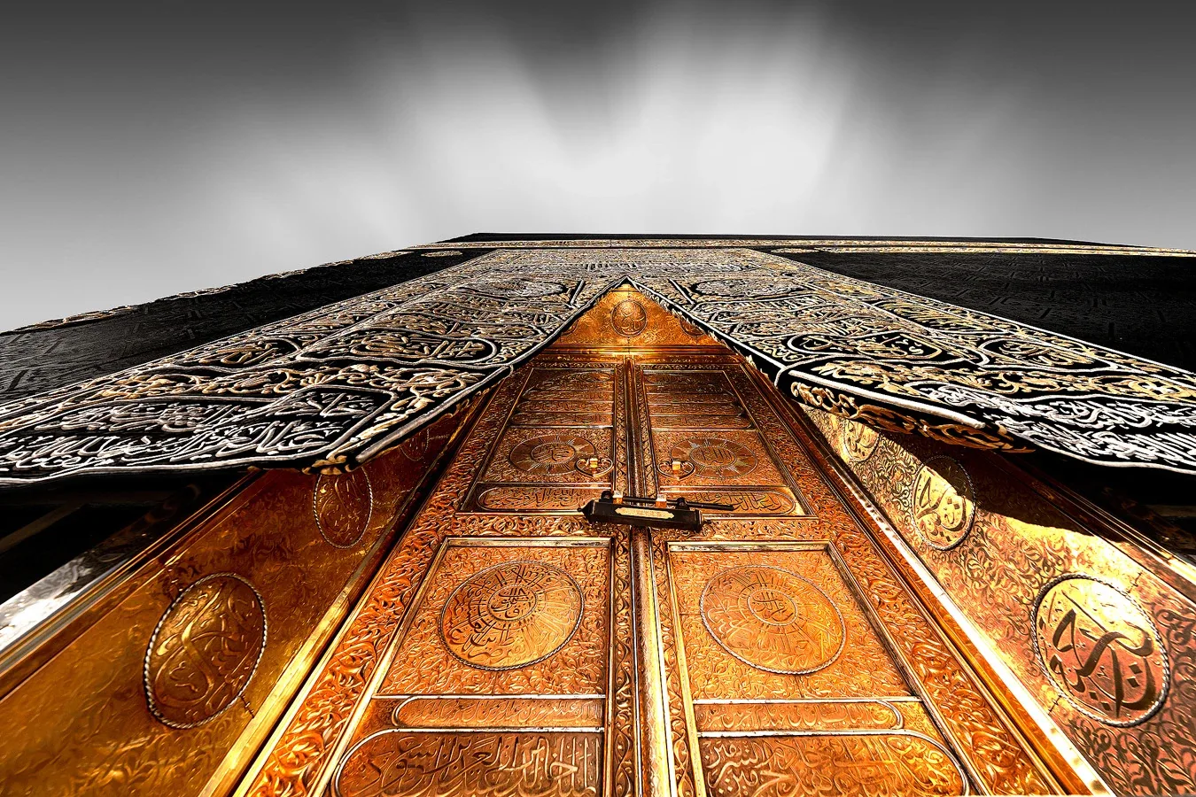 The door of the Kaaba, Masjid al-Haram, Mecca